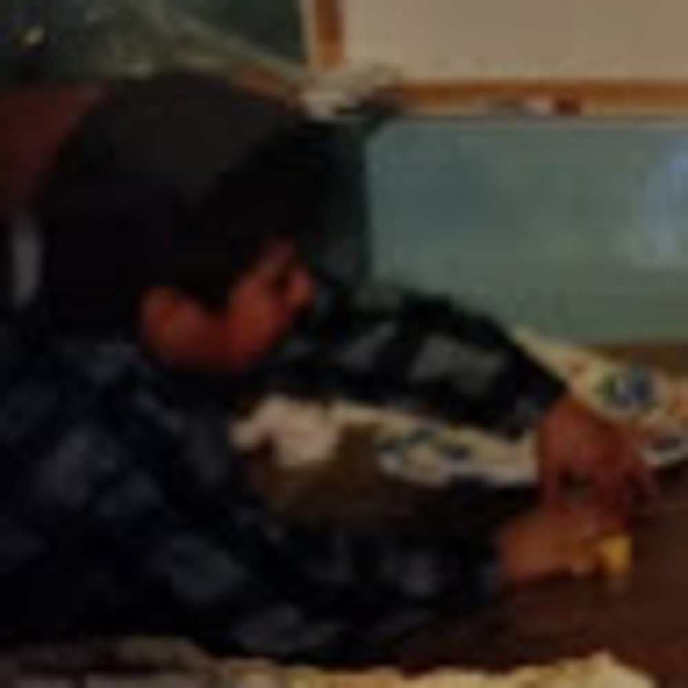 Meet your Posher, Eduardo